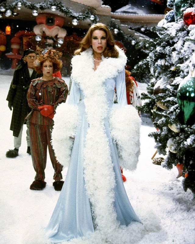 top 15 looks for holiday from movies