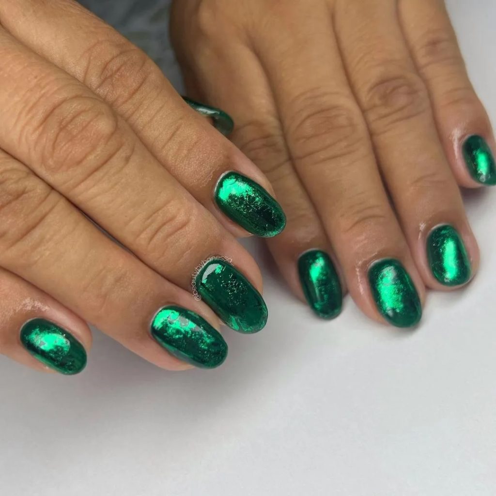 emerald-nails